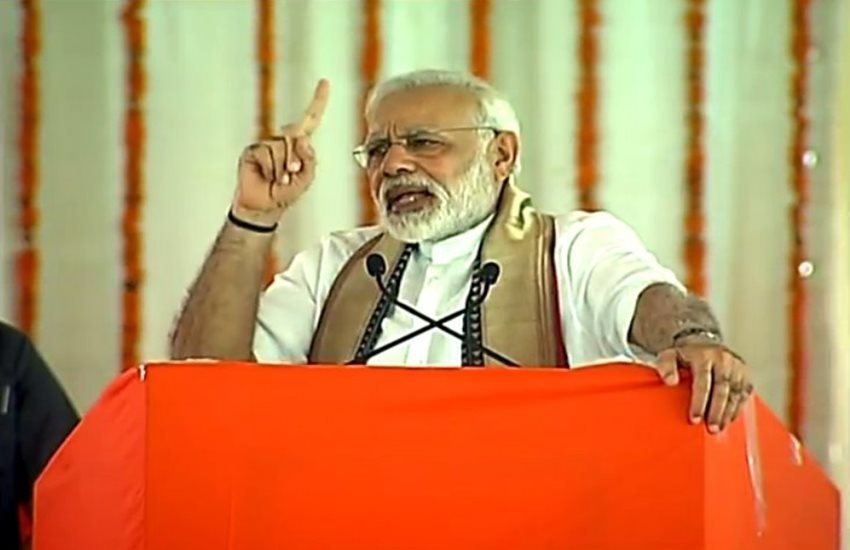 Narendra Modi, pm modi, Narendra Modi in Varanasi, modi in varanasi, modi varanasi visit, narendra modi varanasi, pm modi attacks congress, hindi news, latest hindi news, jansatta
