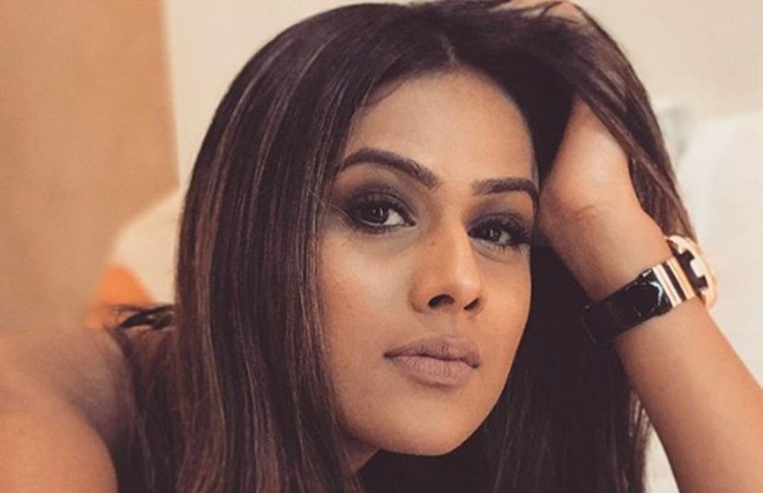 nia sharma, khatron ke khiladi, ticket to finale