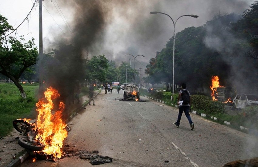 anil vij, haryana minister anil vij, Gurmeet Ram Rahim singh, Dera Sacha Sauda, Dera follwer, Dera followers killed, Dera followers compensation, Haryana, Haryana Police, hindi news, jansatta