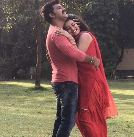 bhojpuri star, pawan singh, marry with bhojpuri actress, hot actress, akshara singh, bhojpuri movie, satya, photo viral, "Pawan Singh, Bhojpuri Actor, Wife Suicide, Priya, Bhojpuri Singer, BJP Leader Pawan SIngh, Pawan Singh controversy, controversy in pawan isngh life