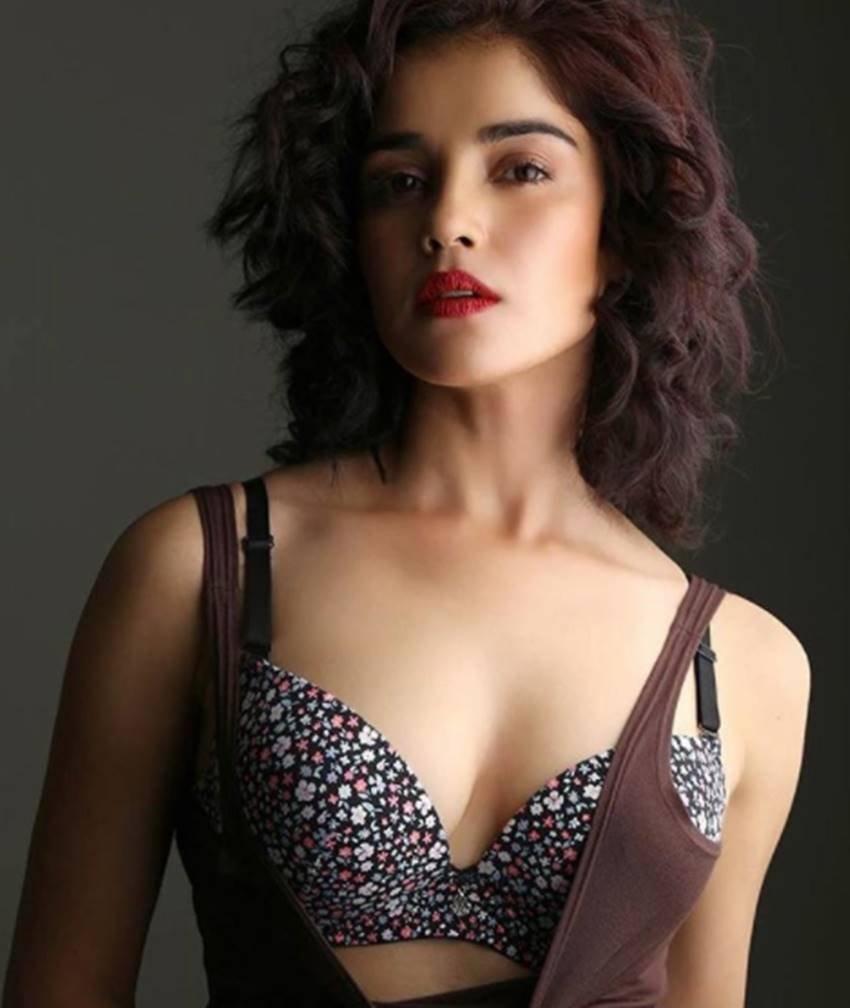 Pia bajpai,mirza juliet movie,mirza juliet poster,mirza juliet movie trailer,mirza juliet trailer,pia bajpai hot,मिर्जा जूलिएट पोस्टर,मिर्जा जूलिएट मूवी ट्रेलर,मिर्जा जूलिएट फिल्म,मिर्जा जूलिएट ट्रेलर,पिया बाजपेई, Kanpur Photos,Latest Kanpur Photographs, Kanpur Images, Latest Kanpur photos