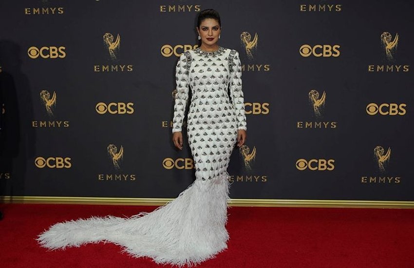 Priyanka Chopra, Priyanka Chopra in international events, Priyanka Chopra dress, Priyanka Chopra dresses, Priyanka Chopra fashion statement, Priyanka Chopra dress in international events, Priyanka Chopra instagram, Priyanka Chopra oscars 2017, Priyanka Chopra Emmy awards, Priyanka Chopra attends the TIFF, priyanka chopra, emmys, priyanka chopra emmy awards, emmys 2017, priyanka chopra emmys, priyanka chopra emmy awards, priyanka chopra emmy 2017, priyanka chopra red carpet appearances, priyanka chopra red carpet looks so far