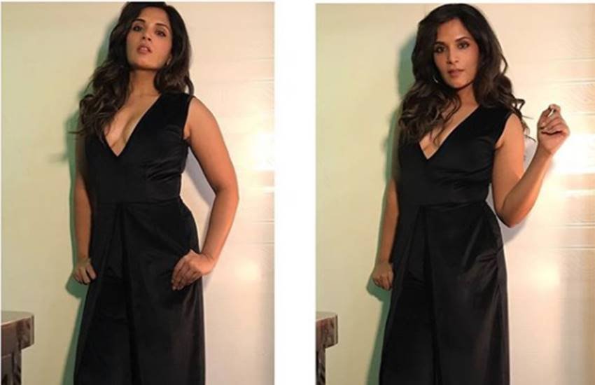 Richa Chadha, richa chadha in airport, richa chadha Luggage, Bollywood song Style of richa chadha, bollywood actress richa, Richa Chadha, richa chadha in airport, richa chadha Luggage, Bollywood song Style of richa chadha, bollywood actress richa shraddha play badminton, bollywood updates, entertainment news, bollywood news, entertainment news, bollywood news, bollywood updates in hindi, bollywood updates, entertainment news