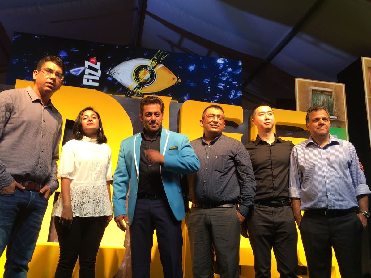 bigg boss 11, bigg boss, bigg boss 11 contestants, bigg boss 11 contestants names, bigg boss 11 contestants name, Jyoti Kumari, Shivani Durgah, Sapna Chaudhary, Zubair Khan, Salman Khan. Salman Khan Bigg Boss 11, Salman Khan, Salman Khan Bigg Boss 11, Entertainment News in Hindi