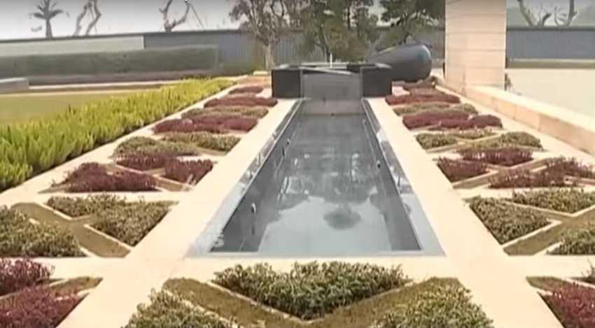 नवजोत सिंह सिद्धू के घर में लगे फाउन्टेन। (Source: YouTube/asianetnews)