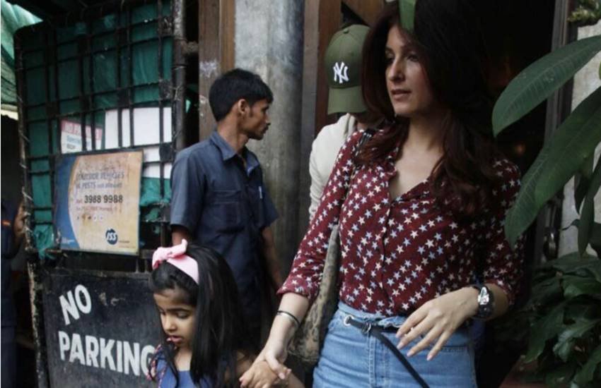 Twinkle Khanna son Aarav, twinkle khanna daughter Nitara, twinkle with mom Dimple Kapadia, twinkle arav and nitara Cute Lunch Date, see photos of nitara and twinkle, akshay kumar family, Twinkle Khanna son Aarav, twinkle khanna daughter Nitara, twinkle with mom Dimple Kapadia, twinkle arav and nitara Cute Lunch Date, see photos of nitara and twinkle, akshay kumar family, bollywood news in hinddm bollywood updates, bollywood news in hinddm bollywood updates