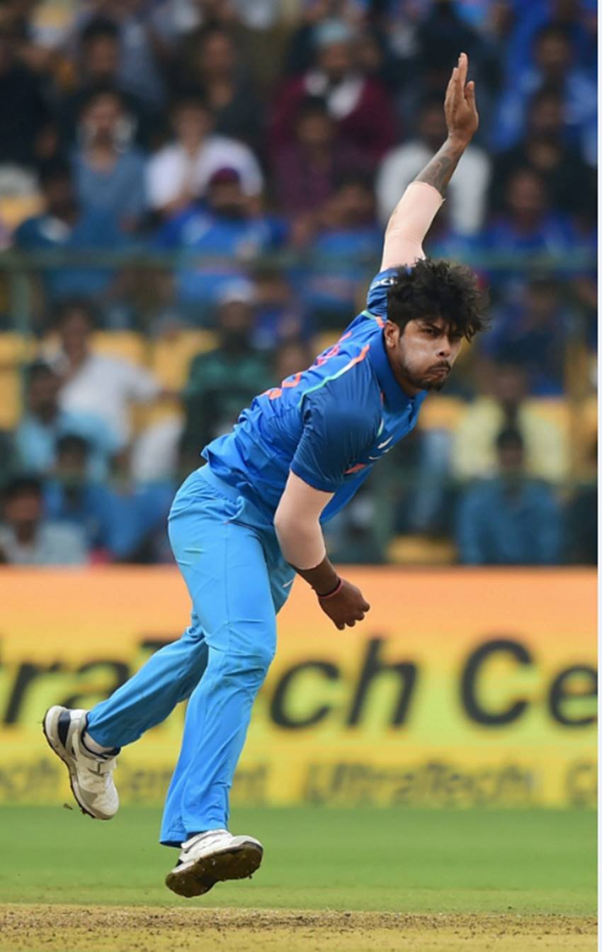 "umesh yadav, umesh yadav wickets, ind vs aus 4th odi, india vs australia, australia tour of india 2017, sports news, cricket,