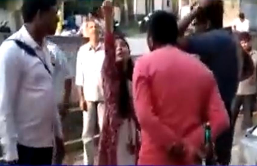 तस्वीर वीडियो से ली गई है।