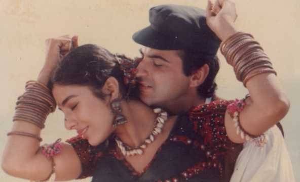 Actor Sanjay Kapoor, Actor Sanjay Kapoor Madhuri Dixit, Actor Sanjay Kapoor small screen comeback, Actor Sanjay Kapoor Bollywood debut, Sanjay Kapoor Vikram Bhatt, Sanjay Kapoor in Dil Sambhal Ja Zara, Sanjay Kapoor Love Story