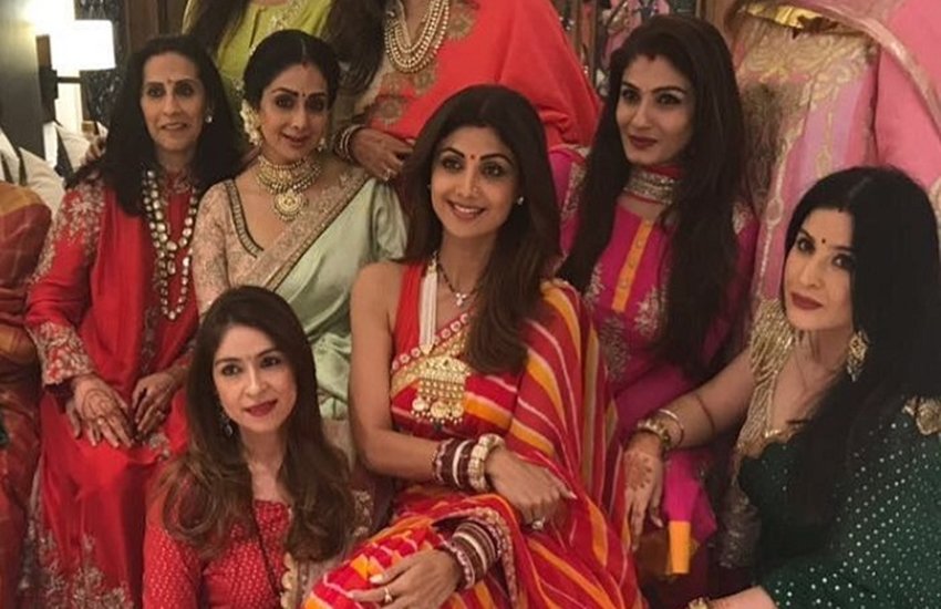 Karwa Chauth 2017, karwa chauth Shilpa Shetty, karwa chauth Raj Kundra, karwa chauth Karishma Kapoor, karwa chauth Sridevi Pictures, karwa chauth bollywood, Karwa Chauth Viral Pictures