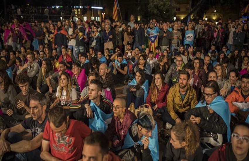Spain, Catalonia, Control of Catalonia, Separatist Government, Spain Government, Catalonia in his Own Hands, Spain Took Control, Spain Government Sacked, Sacked Separatist Government, International New