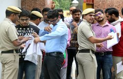 Bihar Police Admit Card 2017: CSBC ने जारी की एग्जाम सेंटर्स की लिस्ट, csbc.bih.nic.in पर देखें अपना सेंटर