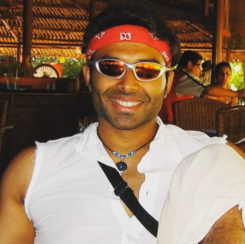 Failed Bollywood Stars, Flop Indian Actors, Failed Sons of Indian Actors, Abhishek Bachchan, Jeetendra Son, Tusshar Kapoor, Fardeen Khan, Uday Chopra, Harman Baweja, Jareen Khan, Jayed Khan, Sikandar Kher, Adhyan Suman