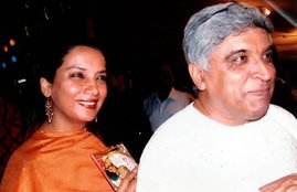 Javed Akhtar and Shabana Azmi, Shabana Azmi, Javed Akhtar actress Shabana Azmi love affair, Javed Akhtar love affair with Shabana Azmi, Javed Akhtar fisrt wife hunny, Javed Akhtar fisrt wife hunny gave permission. Javed Akhtar fisrt wife hunny gave permission ot marry with Shabana Azmi