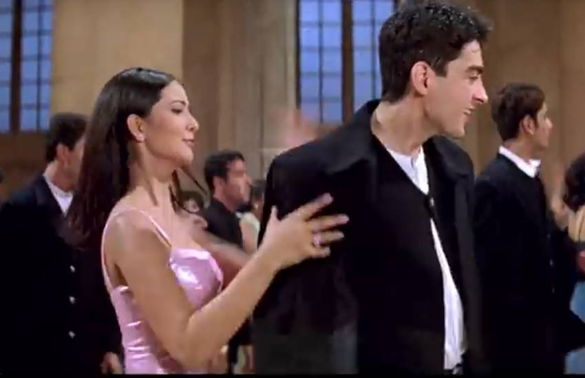 Amitabh Bachchan, Shahrukh Khan, Uday Chopra, Jugal Hansraj, Jimmy Shergill, Shamita Shetty, Kim Sharma, Preeti Jhangiyani, Raman Lamba, Aishwarya Rai, Helen, Jugal Hansraj fractured his ankle, film Mohabbatein song Aankhein Khuli, film Mohabbatein, Bollywood News, Bollywood News in Hindi, Entertenment news in Hindi, Viral story in Hindi, Latest news in Hindi, Jansatta