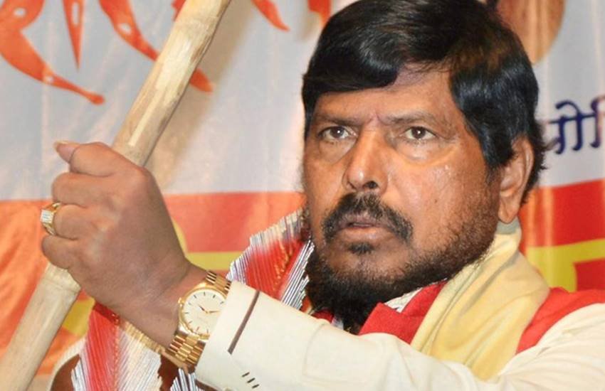 Ramdas Athawale, 2019 Lok Sabha Election, Republican Party of India, rpi, mega alliance, mahagatbandhan, pm modi, bjp, congress, sp, bsp, rld, Hindi news, News in Hindi jansatta