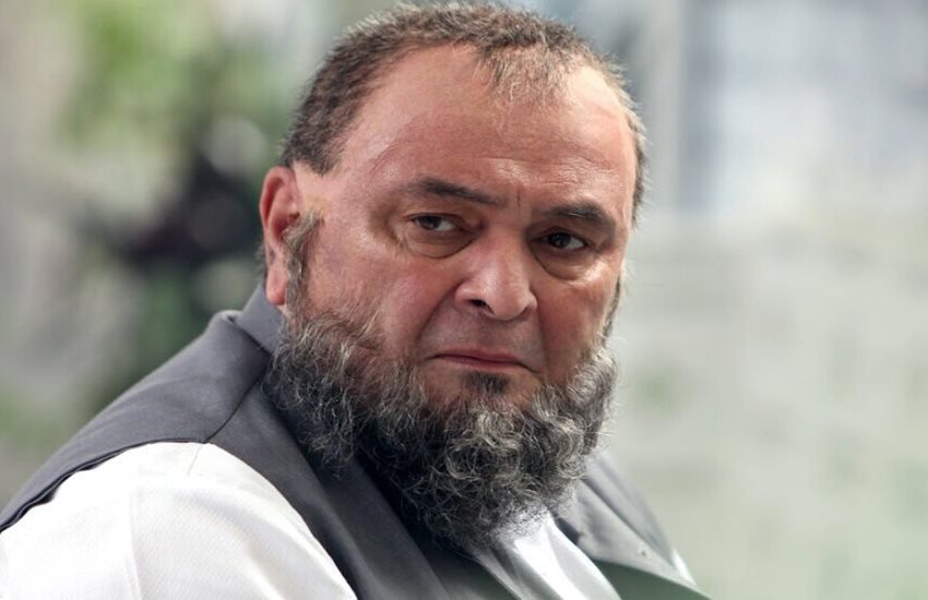 ऋषि कपूर ने ये तस्वीर अपने ट्विटर अकाउंट से पोस्ट की है।