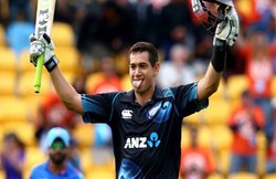 IND vs NZ: रास टेलर को वीरेंद्र सहवाग से चाहिए मदद, सोशल मीडिया पर की अपील