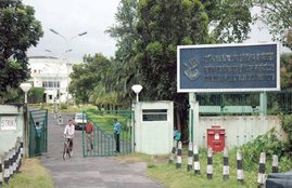 Satyajit Ray Film Institute, Satyajit Ray Film Institute Controversy, Students Stop Strike, SRFI, Satyajit Ray Film Institute Deadlock, Students Stop Hunger, State news