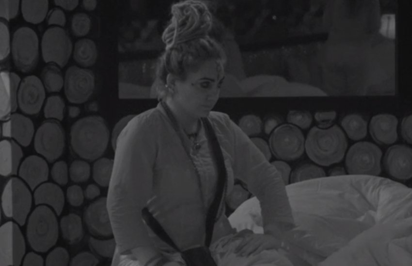 Bigg Boss 11, Bigg Boss 11 Shivani Durga, Shivani Durga Eviction, Bigg Boss 11 Shivani Durga Secrets, Shivani Durga Secrets Revealed, Om Swami, Shivani Durga Blames Om Swami, Shivani Durga Om Swami, Om Swami BIgg Boss, Salman Khan