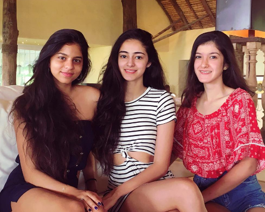 shanaya kapoor pics, Suhana Khan, Shanaya Kapoor and Ananya Panday, Shanaya Kapoor hot photos, Shanaya Kapoor latest photos, Shanaya Kapoor love affair, Shanaya Kapoor news, sanjay kapoor daughter