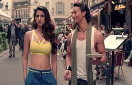 Tiger Shroff, Disha Patani, Bollywood, Tiger Shroff saved Disha Patani, Oops Moments, Tiger Shroff saved Disha Patani From Oops Moments, Wardrobe Malfunction on The Remp, Lakme Fashion Week, Wardrobe Malfunction on The Remp of Lakme Fashion Week, Bollywood News, Bollywood News in Hindi, Entertenment news in Hindi, Viral story in Hindi, Latest news in Hindi, Jansatta