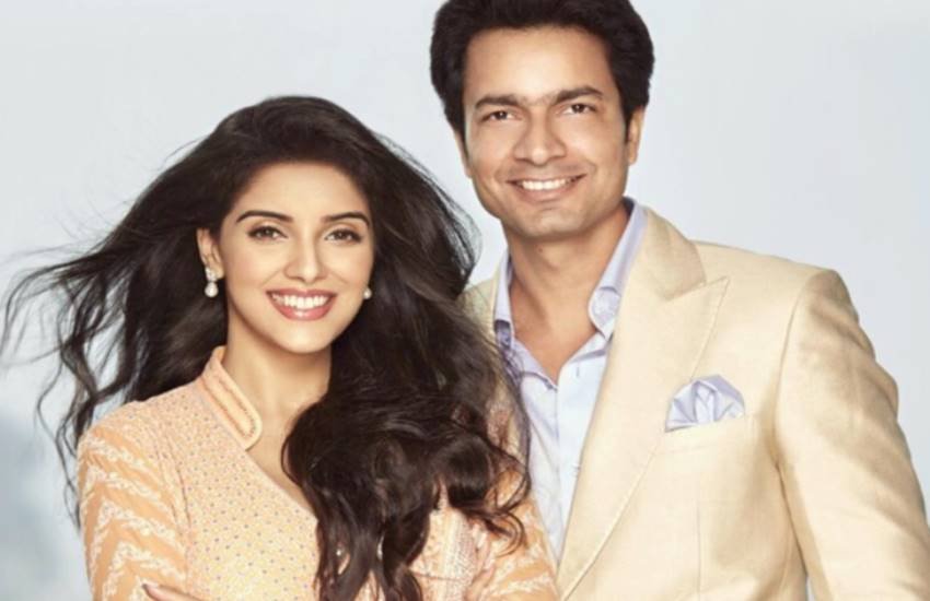 Ready actress asin, Asin blessed with baby girl, gajini actress asin, asin says best birthday present I could ever ask for, Ready actress asin, Asin blessed with baby girl, gajini actress asin, asin says best birthday present I could ever ask for, amir khan gajini actress asin, salman khan movie ready actress, entertainment news in hindi, bollywood news