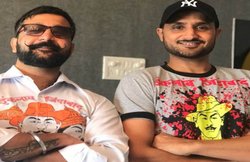 भज्जी को देशभक्त शिफूजी से मिला दिवाली गिफ्ट, फैंस से कर रहे जयहिंद लिखने की अपील- वायरल हुआ वीडियो