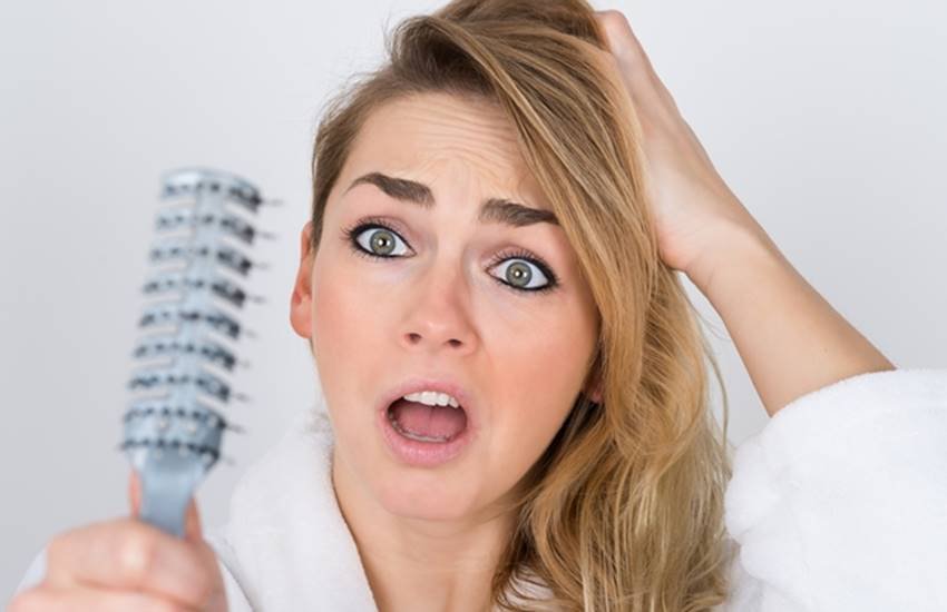oiling, oiling hair, benefits of oiling hair, benefits of oiling hair in hindi, loss of oiling hair in hindi, effects of oiling hair in hindi, negative effects of oiling hair, oiling hair caused hair fall, hair fall, reason of hair fall, beauty tips in hindi, lifestyle news in hindi, jansatta oiling, oiling hair, benefits of oiling hair, benefits of oiling hair in hindi, loss of oiling hair in hindi, effects of oiling hair in hindi, negative effects of oiling hair, oiling hair caused hair fall, hair fall, reason of hair fall, beauty tips in hindi, lifestyle news in hindi, jansatta