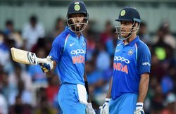 पूर्व क्रिकेटर ने कहा- हार्दिक पांड्या से हजार गुना बेहतर हैं महेंद्र सिंह धोनी