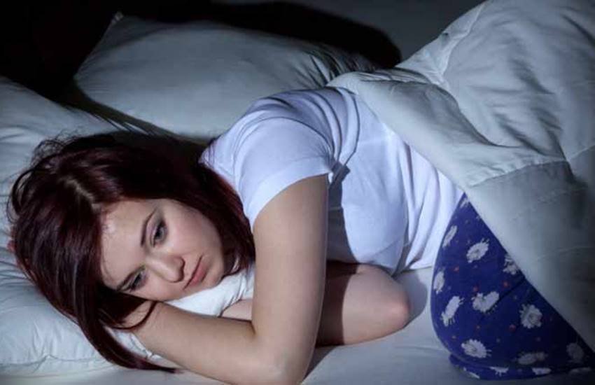 Insomnia, insomnia treatment in hindi, how to cure insomnia, insomnia solution, h0me remedies, depression, tension, causes of insomnia, why insomnia exist, health news in hindi, jansatta