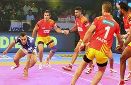 Dabang Delhi vs Gujarat Fortunegiants