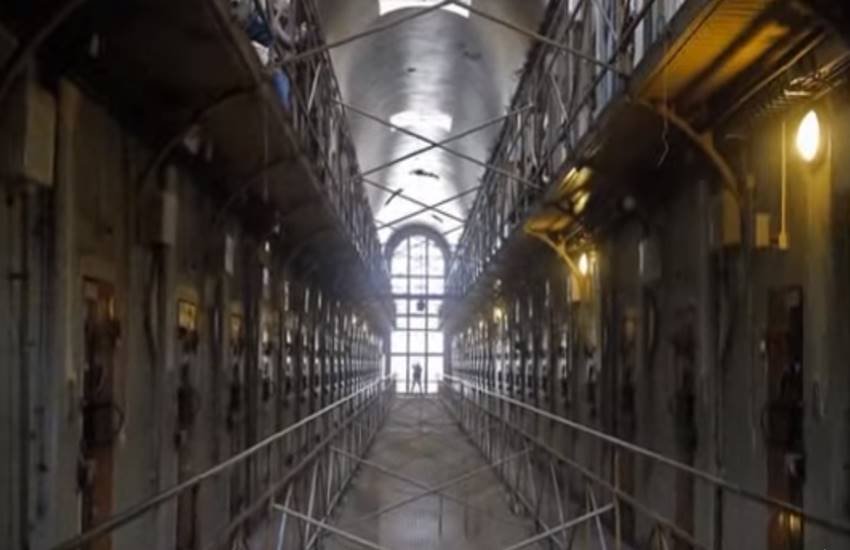 Saudi Arabia, Saudi Arabia's Al-Haier Jail, Al-Haier Jail, midle east jail, Prison Death, Prison Death's Al-Haier Jail, equal to demanding death, opposing punishment, 140 prisoners burned