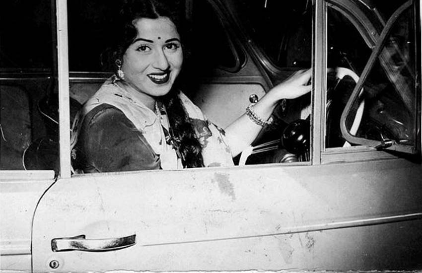 Madhubala, Bollywood, Madhubala shoot, Madhubala shoot was cancelled, Madhubala shoot was cancelled about her laughter, Madhubala sister, Madhubala sister Madhur Bhushan, Madhubala sister Madhur Bhushan revealed, Madhur Bhushan, Bollywood News, Bollywood News in Hindi, Entertenment news in Hindi, Viral story in Hindi, Latest news in Hindi, Jansatta Madhubala, Bollywood, Madhubala shoot, Madhubala shoot was cancelled, Madhubala shoot was cancelled about her laughter, Madhubala sister, Madhubala sister Madhur Bhushan, Madhubala sister Madhur Bhushan revealed, Madhur Bhushan, Bollywood News, Bollywood News in Hindi, Entertenment news in Hindi, Viral story in Hindi, Latest news in Hindi, Jansatta
