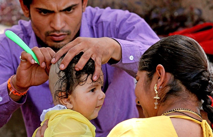 Mundan Sanskar, Mundan Sanskar facts, Mundan Sanskar benefits, Mundan Sanskar reason, Mundan Sanskar in hindu, Mundan Sanskar in india, Mundan Sanskar age, religion news Mundan Sanskar, Mundan Sanskar facts, Mundan Sanskar benefits, Mundan Sanskar reason, Mundan Sanskar in hindu, Mundan Sanskar in india, Mundan Sanskar age, religion news