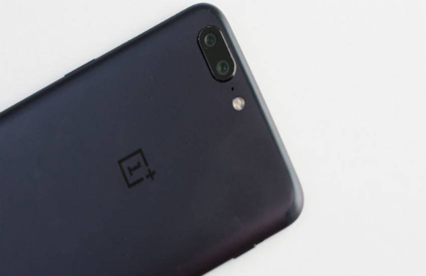 OnePlus, OnePlus smart phone, phone, OnePlus privacy, OnePlus collecting data, OnePlus 5 price in India, OnePlus news, OnePlus collecting private data, OnePlus user data collection, OnePlus privacy, OnePlus data issue, OnePlus 2, OnePlus security, hindi news, techonology news, jansatta