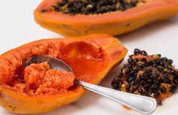 कैंसर से बचाते हैं पपीते के बीज, रोजाना करेंगे सेवन तो मसल्स भी होंगे मजबूत