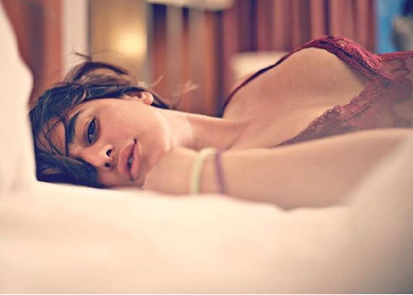 saloni chopra, Saloni Chopra,MTV,Maaya,girls on top, Katrina kaif Copy Girl, Tv Actress Saloni Chopra, Saloni Chopra post