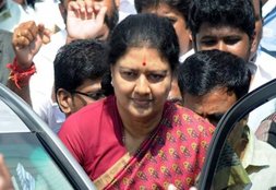 Shashi Kala gets five-day parole