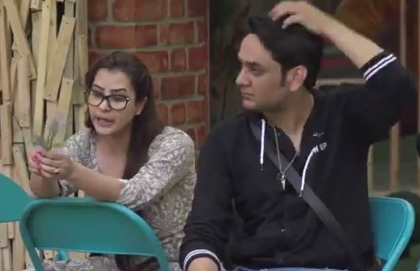 bigg boss, bigg boss 11, bigg boss season 11, bigg boss 11 episode 4, bigg boss 11 episode 4 online, bigg boss 11 online, bigg boss season 11 episode 4, bigg boss episode 4 preview, bigg boss 11 full episode 4, bigg boss 11 online, bigg boss 11 contestants, bigg boss epsiode 3, bigg boss latest news