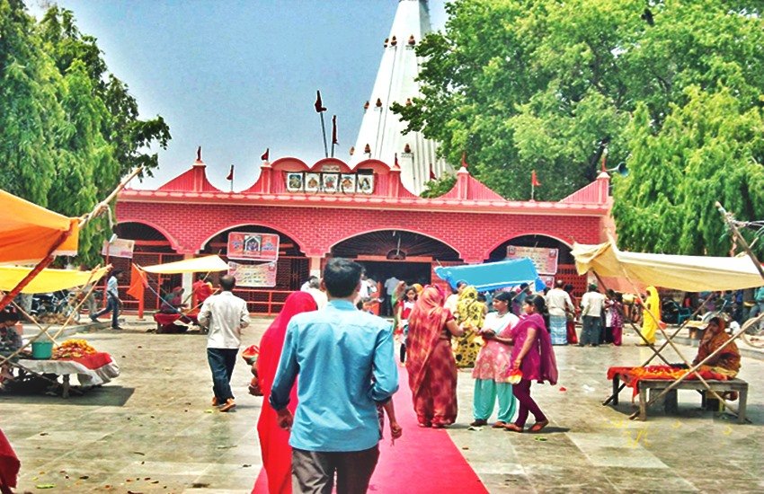 mahabharat, mahabharat pandavas, bheem, goddess jagdamaba, mata jagdamba, maa jagdamba, famous temple of india, famous temple of india, famous temple of mata in india, ancient temples, ancient temples of india, Britishers, Britishers attacked indian temple, temple attacked by Britishers, famous temple in uttar pradesh, religious news in hindi, jansatta