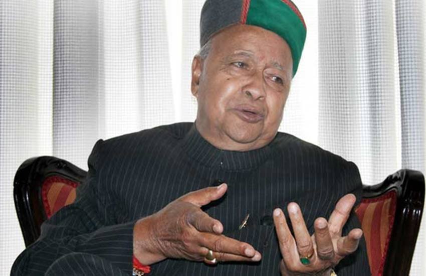 हिमाचल प्रदेश के मुख्यमंत्री वीरभद्र सिंह।(File Photo)