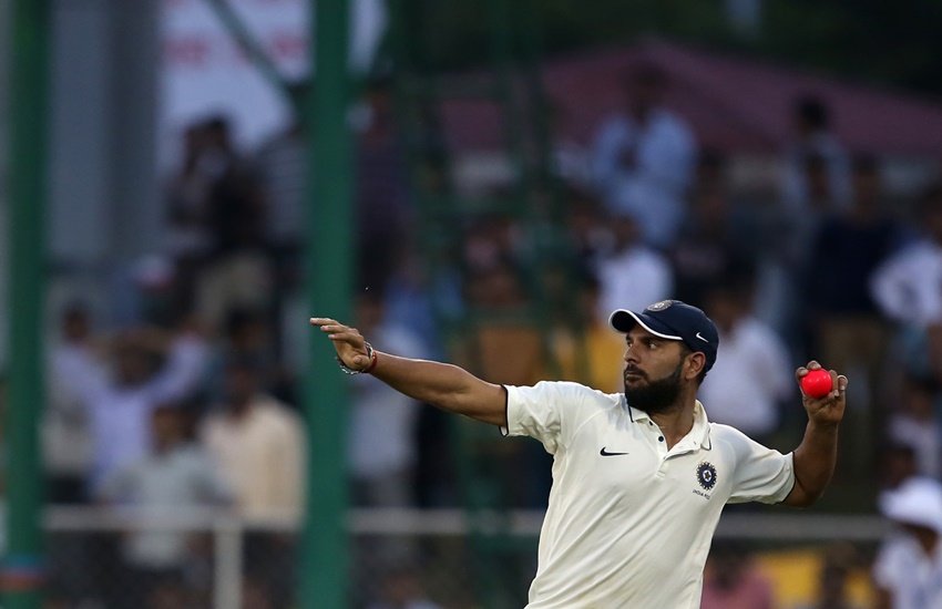 टीम इंडिया के विस्फोटक बल्लेबाज युवराज सिंह। 