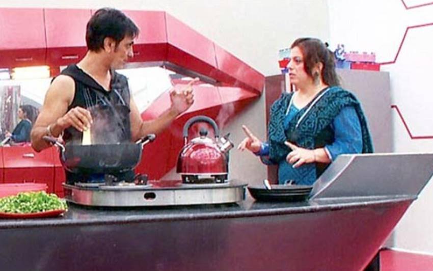 Rajeev Paul, Delnaaz Irani, Bigg Boss house, Sana Khan, Bandgi Kalra, puneesh, Monalisa, Manveer Gurjar, Rahul Mahajan, Veena Malik, Ashmit Patel, entertainment news in hindi, televison news, entertainment news in hindi, bollywood news in hindi, televison news, entertainment news in hindi, bollywood news in hindi