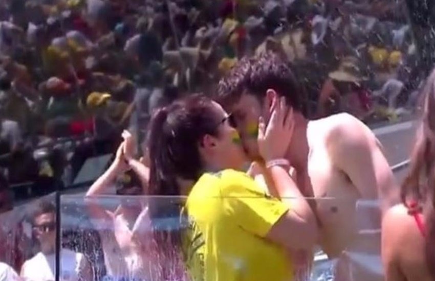 तस्वीर वीडियो का स्क्रीनशॉट है।