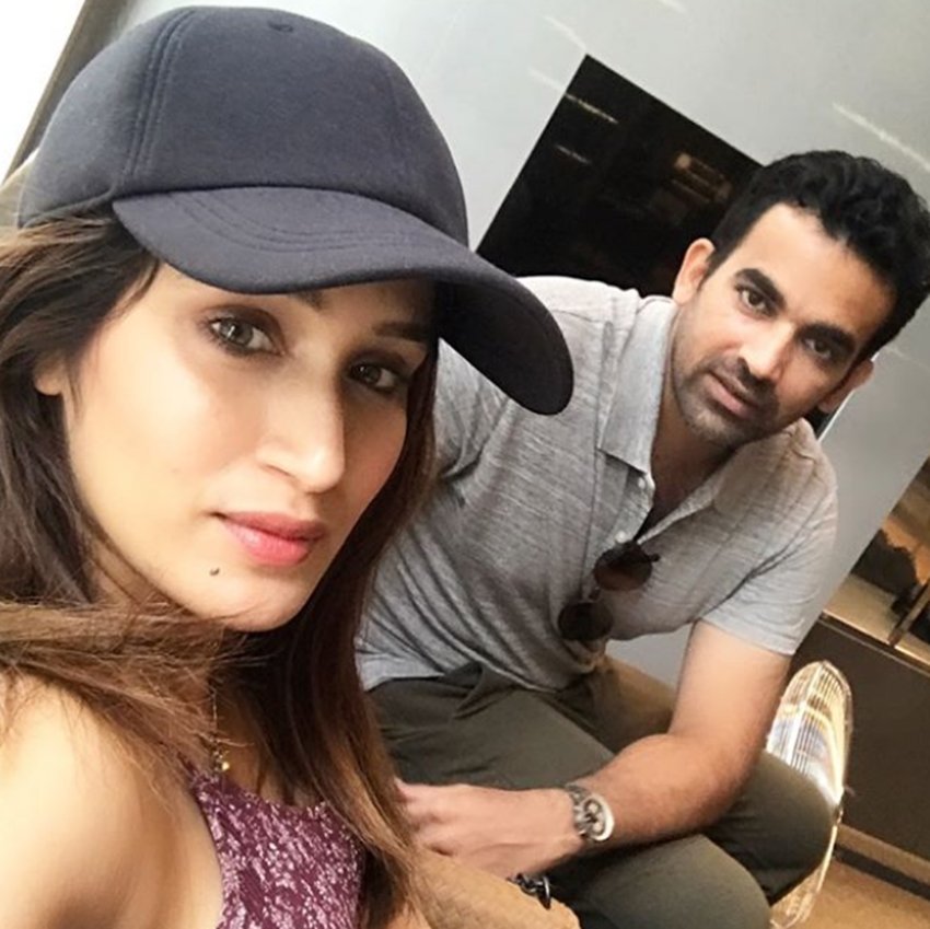 Zaheer Khan to marry Sagarika Ghatge, Sagarika Ghatge, Zaheer Khan, see pictures of Zaheer Khan marriage, entertainment news, bollywood news, television news