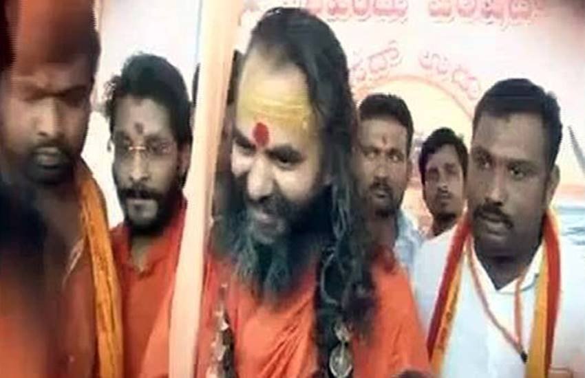 स्वामी नरेंद्र नाथ।