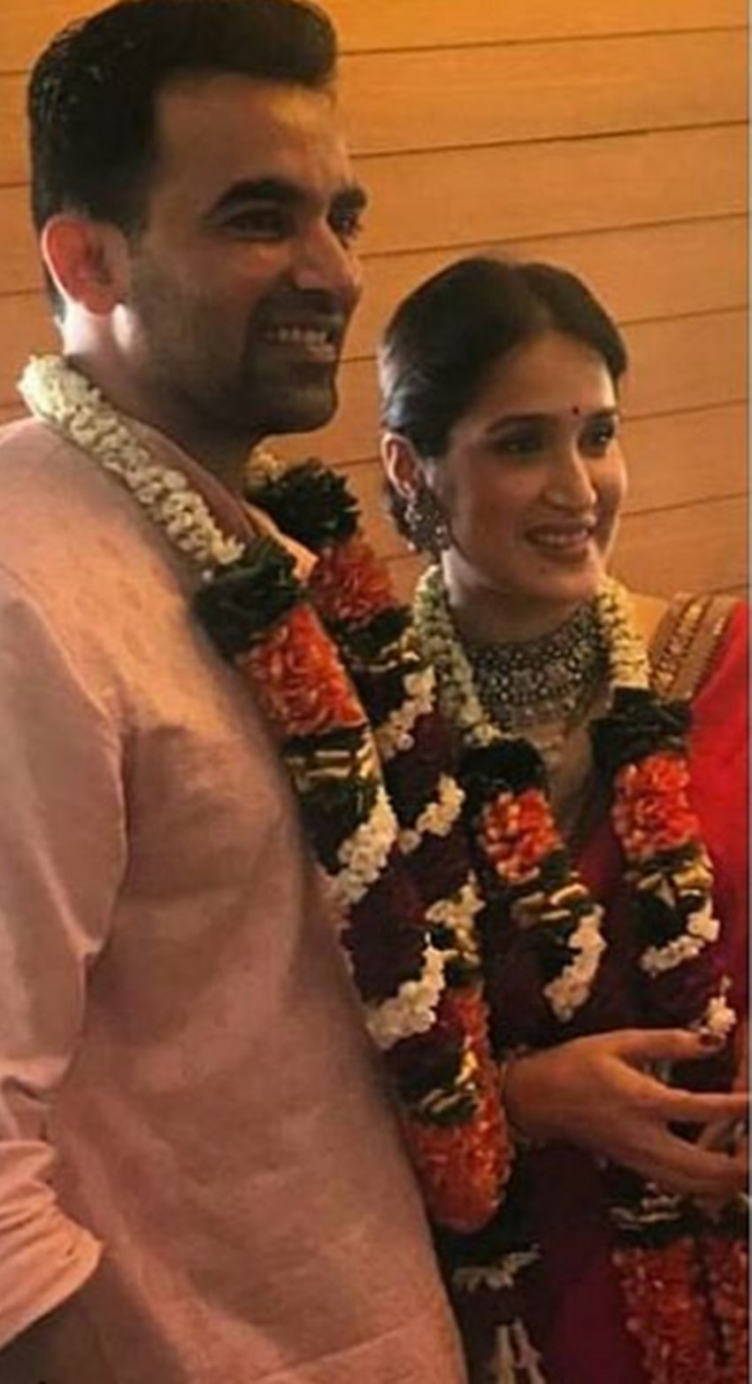 Zaheer Khan to marry Sagarika Ghatge, Sagarika Ghatge, Zaheer Khan, see pictures of Zaheer Khan marriage, entertainment news, bollywood news, television news
