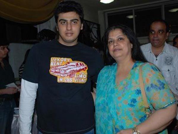Mona Shourie Kapoor, Arjun Kapoor, sister Anshula, sridevi, step mother sridevi, ajrun kapoor relation with sridevi