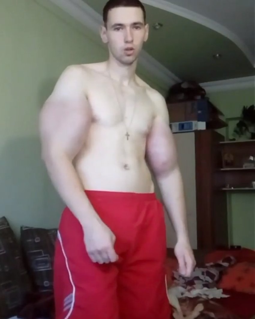 Kirill Tereshin, Weird Body, Bodybuilding, Bodybuilding Side Effects, Whey Protein Side Effects, Nutritional Body Side Effects, Kirill Tereshin Instagram, Kirill Tereshin Photos, Bodybuilding Experiments, Build Body in 10 Days